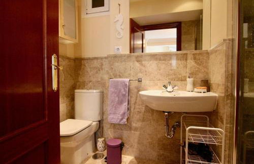 Cómodo y amplio apto en Camelias para cuatro - Foto 19