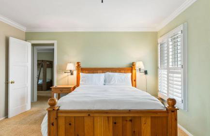 Point Loma Home w Putting Green Firepit Game Room Beach Access Zola Street by AvantStay - Foto 21