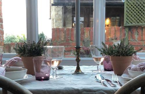 Romantic cosy cottage close to Oxford and The Cotswolds - Foto 11