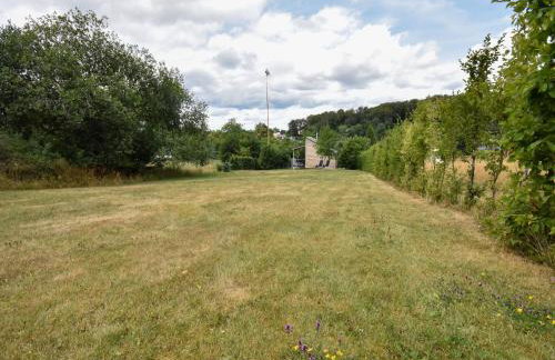 Holiday Home in Forest with Terrace & BBQ - Foto 96