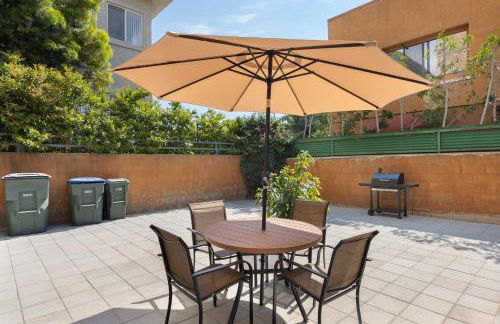 Adorable Pasadena Bungalow - Foto 21