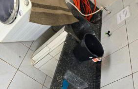 Casa ampla mobiliada com estacionamento para até 5 veículos - Foto 2