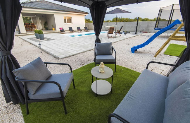 Beautiful Villa With Private Swimming Pool - Foto 32