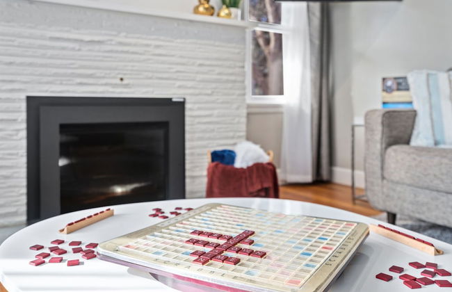 Historic Mountain Ave Bungalow - Walk Everywhere! - Foto 11