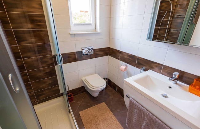 Charming Three Bedroom House Turanj - Foto 24