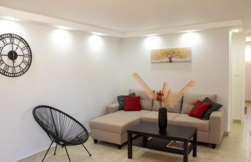 Ismini Basement Retreat - Foto 3