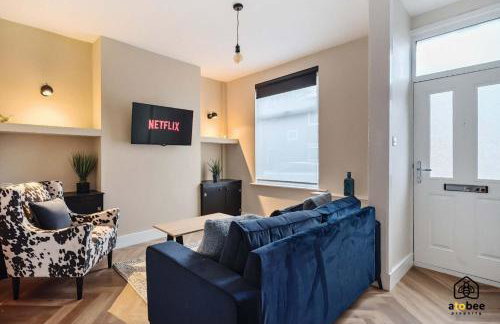 2 Bed Home near Etihad & Manchester City Centre on a quiet street with Free Parking - Foto 1