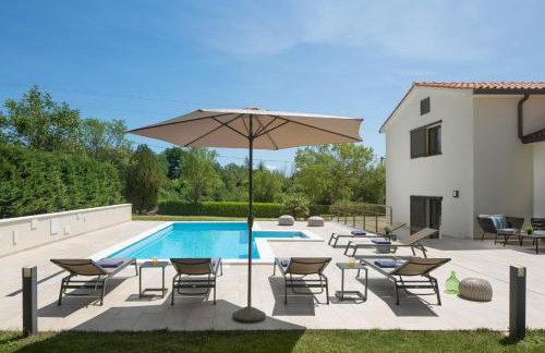 VILLA del SOL with large garden perfect for families - Foto 24