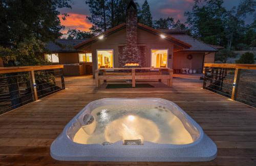 Yosemite+5BR+Views+Hot Tub+Pets - Foto 28