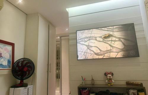 Apartamento completo com 3 SUÍTES - Piscina, Academia, Varanda Gourmet com uma vista privilegiada - Hospedagem à altura da COP30 - Foto 48