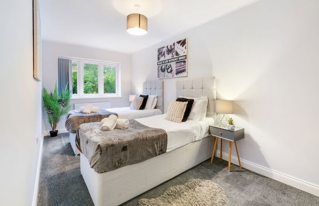 2 Bdrm Penthouse with parking Wycombe - Foto 30