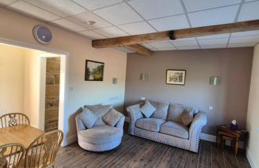 Padley Farm - Photo 4