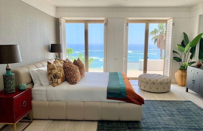 Clifton YOLO Spaces – Clifton Mansion Villa - Photo 20