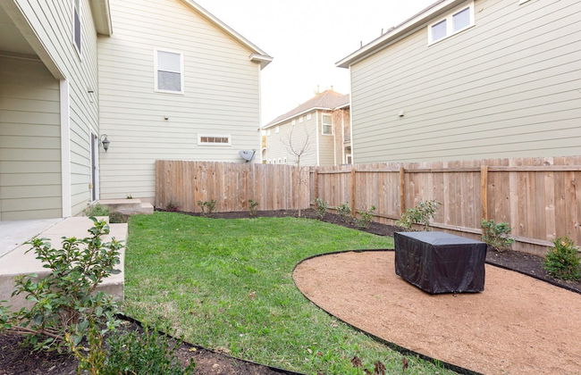 Upstay - East Austin Family Home - 5min From DT - Photo 20