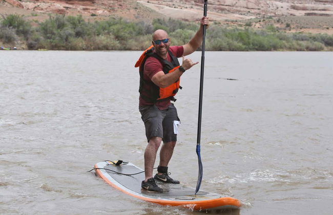 Colorado River Paddle Surfing - Photo 8