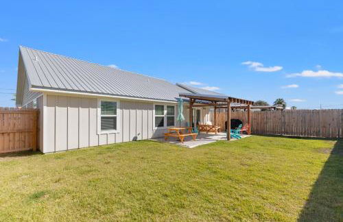 Coral Cabana - 3BD 2BA Home Close to Beach w/ Optional Golf Cart! - Foto 88