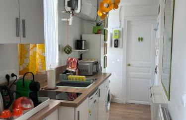 Vintage & Cosy - 4 pers - 10 min Disneyland - Gare 50 m - Paris 30 min - CDG 30 min - Foto 5