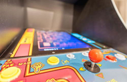 Spacious Northfield 4BR Escape near Cuyahoga Valley - Foto 21