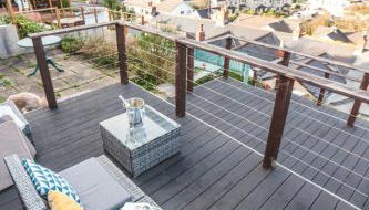 Beach Lovers Paradise in Portreath - With Sea Views & Log Burner just 100m from beach - Foto 3