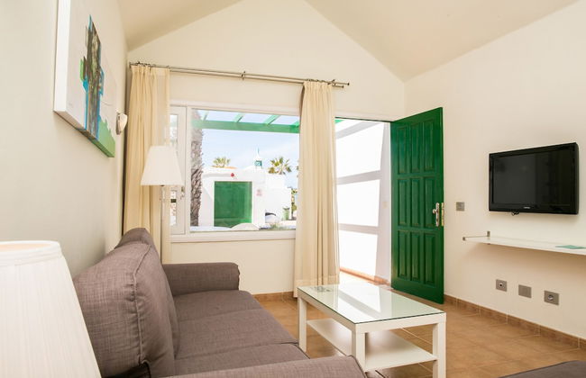 Apartamentos LIVVO Las Gaviotas - Photo 30