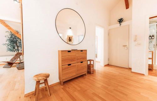 Spacious Penthouse with AC and Free Parking Steps Away From the Central Station - Foto 41