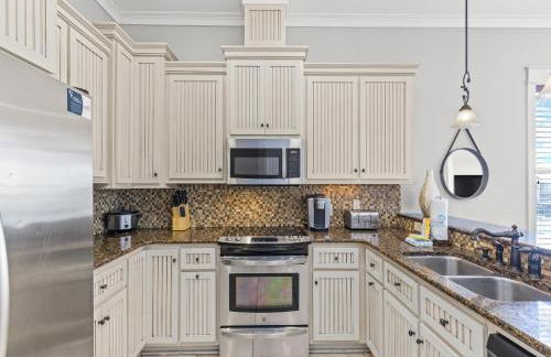 Salty Beach - Photo 12