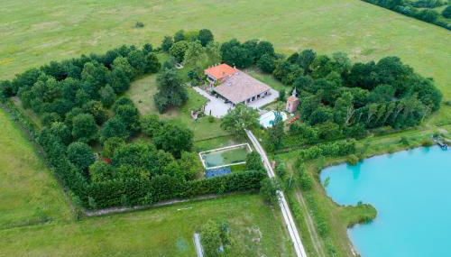 Gite de Coulassy 8 à 10 pers dans parc de 2 hectares - Foto 2, Garden