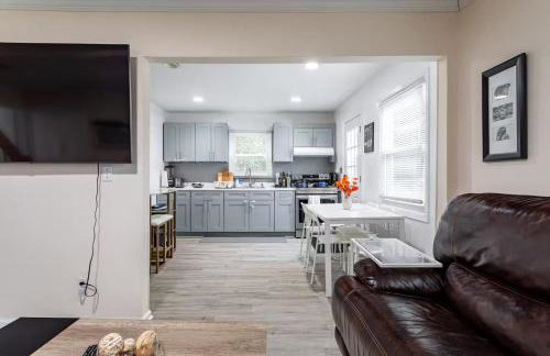 Entire 3bdr home w/parking, backyard, FirePit, BBQ - Foto 10