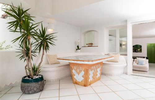 Steps from the Beach with views and big patio! - Photo 18