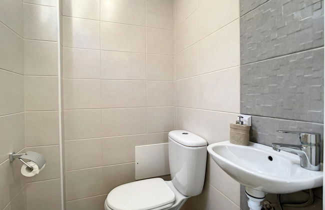 My School I by Atlantic Holiday - Foto 6