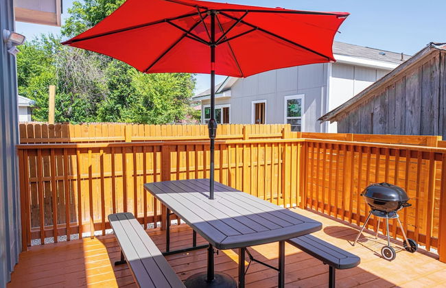 Heaven-sent Convenient 4br/ 3BA Near Downtown - Foto 33