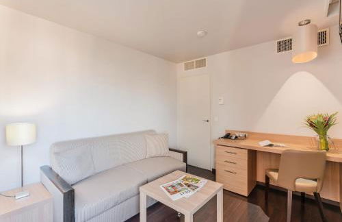 Residhome Nantes Berges de la Loire - Photo 68