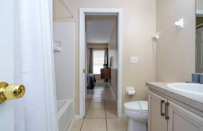 Amazing 5 BR w Game Room Minutes From Disney - Foto 11