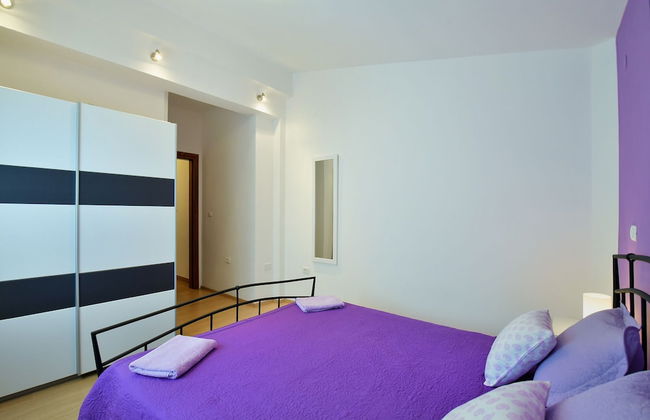 House 1125 - Photo 8