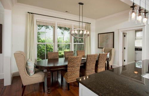 4 Bedroom Wilson Village Home 25 - Foto 69