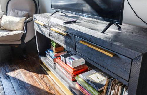 2 Large Apts w Parking - Downtown Over the Rhine - Foto 16