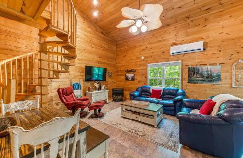 Serenity Escape Treehouse on 14 acres near Little River Canyon - Foto 59