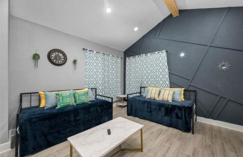 Modern & Spacious 1BR Haven near Galleria - Foto 14