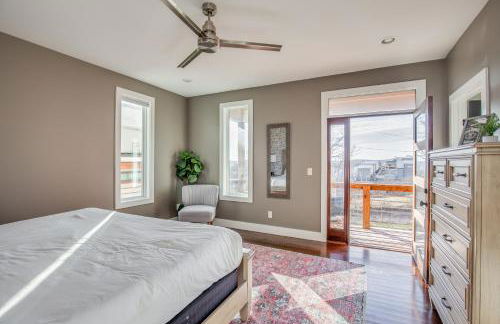 Jack Daniels House with Rooftop Golf, City views! 8min to Whiskey Row! Sleeps 10! - Foto 37