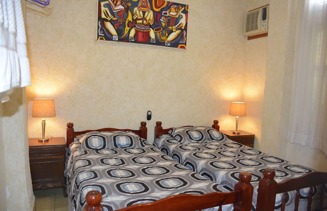 Aparthotel in Havana with terrace - Photo 3