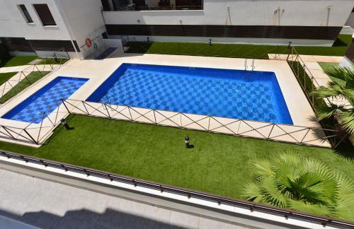 Apartamento CERCA PLAYA CON BALCON Y BBQ - Foto 1