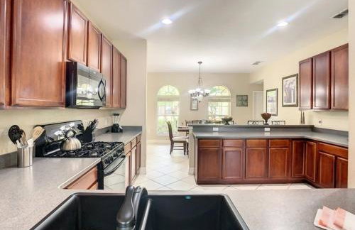 Fantastic 7 Bed 6 Bath in Prestigious Gated Comm, villa - Foto 9