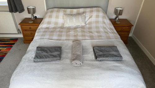 Couple’s Lodge With Hot Tub - Foto 4