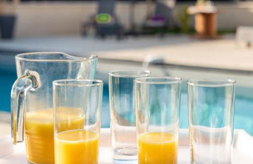 Villa des Oliviers Sublime villa avec piscine chauffée et privée et baby foot - Foto 35