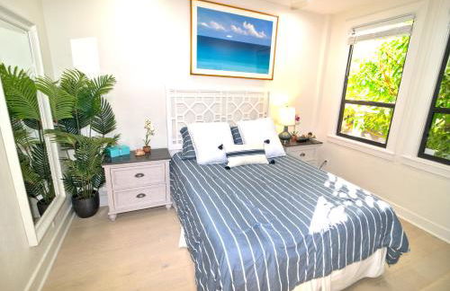 Palm Beach Paradise Walk to Beach Pool WiFi 86" TV WiFi - Foto 14