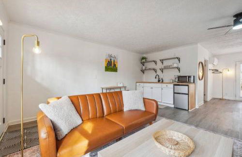 Cozy Kennesaw Apartment Close to KSU with EV Plug In - Foto 14