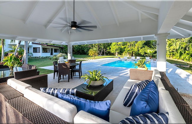 Serene Ultimate Private Paradise Villa - Photo 12