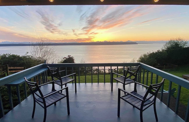 Saratoga by the Sea by Avantstay Panoramic View, Near Langley - Photo 2