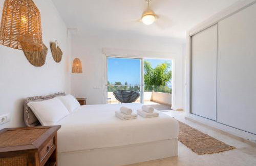 Casa Feliz - Luxury Villa with Private Pool - Photo 14