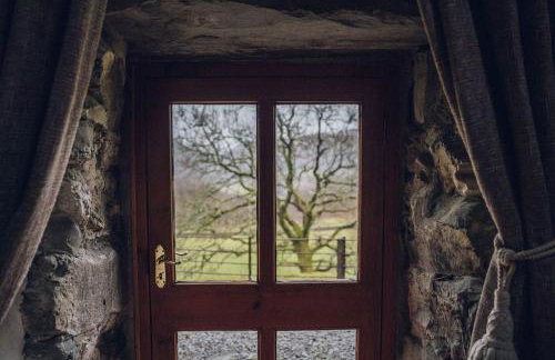 17th Century Mountain Farm Barn at Perthi - Photo 35